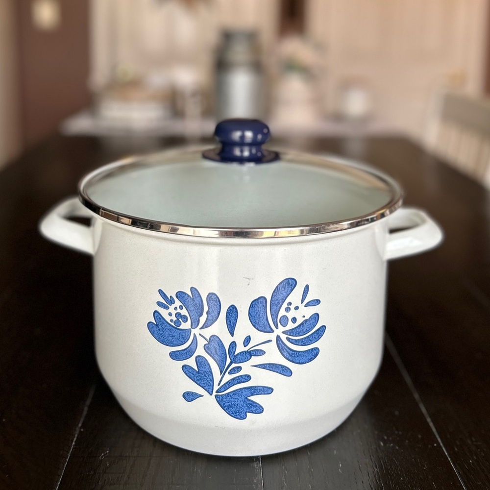 Pfaltzgraff VTG Yorktown Folk Art 8 Qt Enameled Stock Pot With Lid